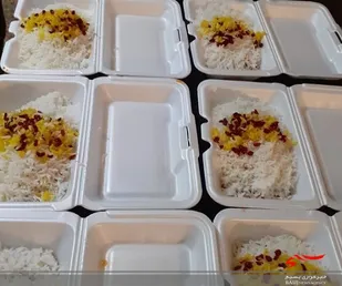 توزیع 3800 پرس غذایی گرم در بین نیازمندان