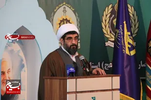 دشمنان منافع خود را با شعار انسانیت پنهان می&zwnj;کنند