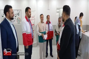 برگزاری کاروان سلامت به مناسبت هفته هلال احمر در منطقه شهید ولی بخشی ملایر