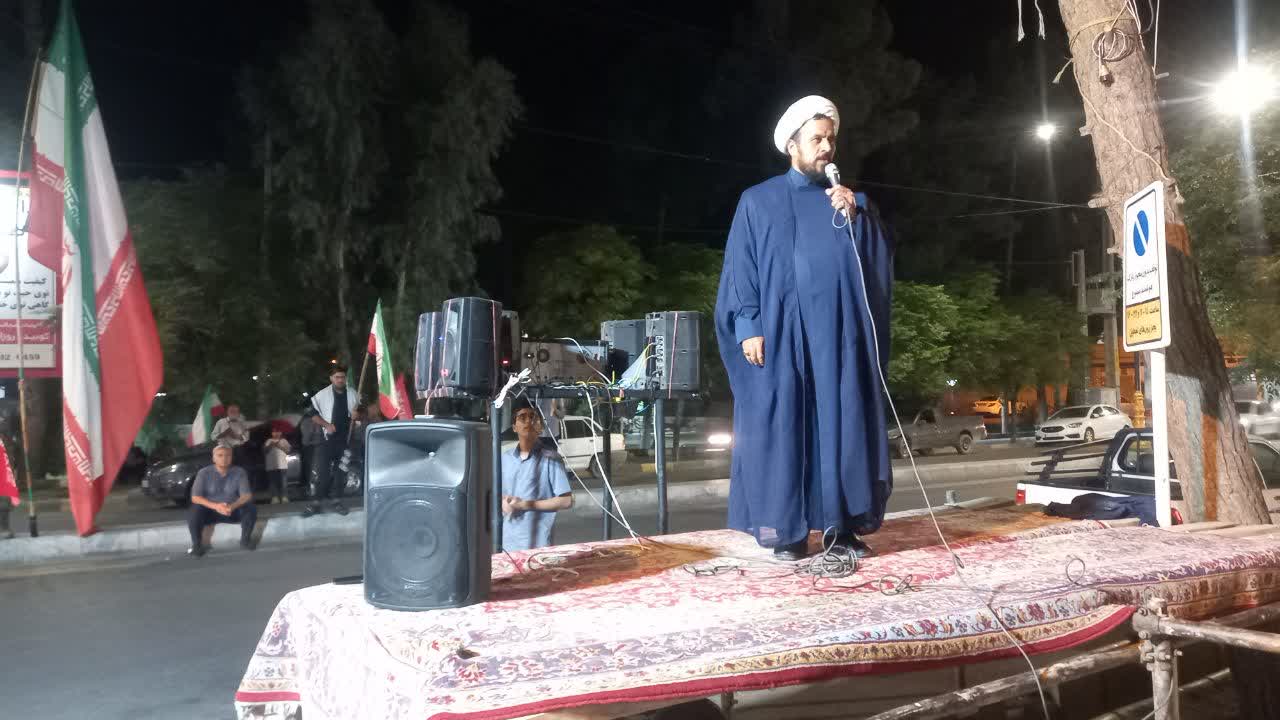 بصیرت، چراغ مه‌شکن مسیر ولایت است