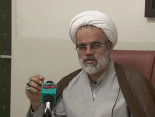 کلید حل مشکلات اقتصادی در داخل است/مسئولین چشم به بیگانگان نداشته باشند