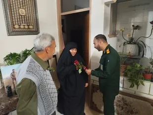 مادران شهدا الگوهایی بی نظیر برای زنان جامعه ما هستند