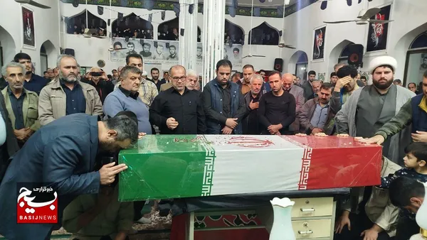 مراسم یادواره شهدا در آستانه اشرفیه
