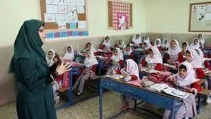 معلمان حق&zwnj;التدریس منتظر کد کارمندی باشند
