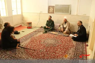 دیدار مسئولان ناحیه شهرستان قم با خانواده ایثارگران