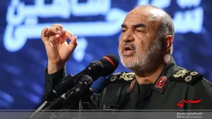 مساحت سیاسی آمریکا در حال عقب&zwnj;رفت و شکست است