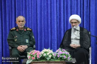 دیدار اعضای ستاد هفته بسیج استان بوشهر با آیت الله صفایی بوشهری