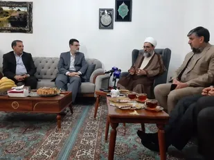برادران اهل سنت برای دفاع از نظام اسلامی ایثارگری کردند