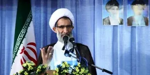 حمایت از آمران به معروف وظیفه دولتمردان است