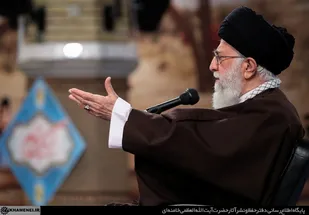 نسل جوان امروز برای عقب&zwnj;راندن دشمن از نسل اول آماده&zwnj;تر است