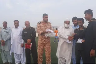 مسابقات بومی و محلی در محله مرادآباد چابهار برگزار شد