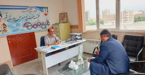 جلسه مشاوره تخصصی درحوزه قوانین و مقررات جهت تسهیل گری و رفع موانع تولید به واحد تولیدی کاغذ سنگی فردید