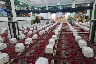 توزیع 2000 پرس غذا در شهرستان ایرانشهر
