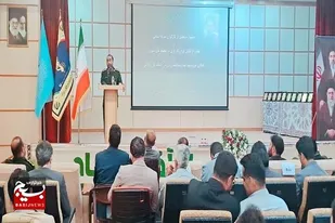 ایستادگی در برابر تهدیدات دشمنان