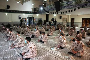 تجلیل از سربازان نمونه تیپ 36انصارالمهدی (عج)استان زنجان