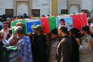تشییع باشکوه پیکر شهید نیروی هوافضا با حضور پرشور مردم قدرشناس بوشهر