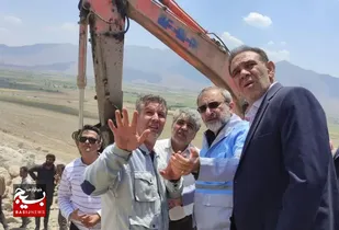 عملیات امداد در محل ریزش معدنِ محدوده شهرستان شازند در حال انجام است/ گسیل ماشین&zwnj;آلات و تیم&zwnj;های امدادی به منطقه