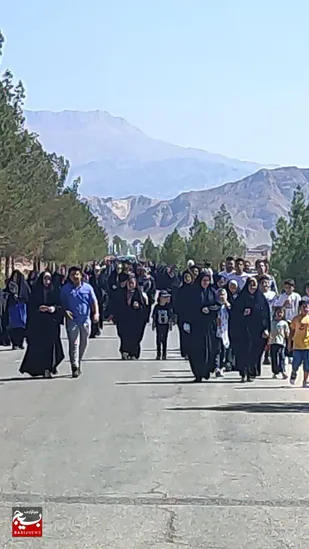 برگزاری همایش پیاده روی در شهر زنگی آباد