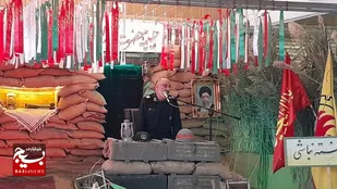 حضور فرمانده سپاه روح الله در جمع کارگران آذرآب اراک/این کارخانه همزمان با هفته دفاع مقدس روح تازه ای دارد
