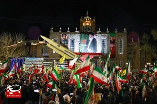 موشک خیبرشکن مهمان مردم تبریز