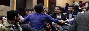 ضرب و شتم مسئول بسیج دانشجویی دانشگاه شهید چمران اهواز توسط حامیان فتنه