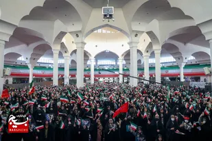 آیین اجتماع بزرگ دختران حاج قاسم در قم برگزار شد