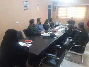 نشست مشترک قرارگاه های فرهنگی و اجتماعی و جنگ نرم و تعالی خانواده در ناحیه پاکدشت