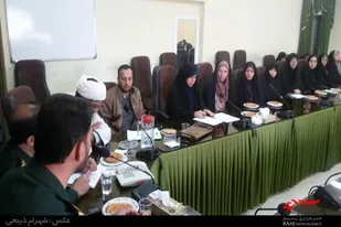 جلسه هم&zwnj;اندیشی فرماندهان پایگاه&zwnj;های حوزه نجمیه با فرمانده سپاه ملایر