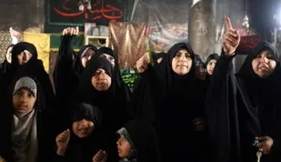 پویش اهداء قرآن به حسینیه محله شمیلی&zwnj;ها در بندرعباس