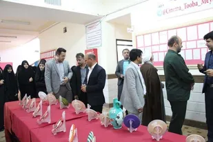 نمایشگاه عکاسی و هنرهای تجسمی دانش آموزی در سالن سینما طوبی میبد گشایش یافت