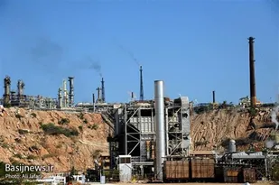 مخازن ۶۰ هزار تنی متانول دوم پتروشیمی جزیره خارگ استان بوشهر راه&zwnj;اندازی شد