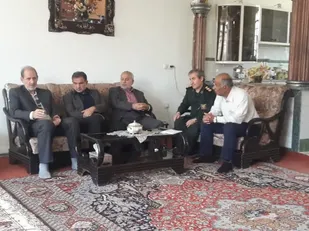 سردار رضایار با خانواده بسیجیان پیشکسوت در سلماس دیدار کرد
