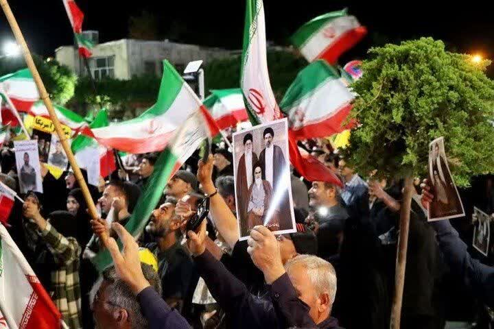 آزمون بزرگ خیابان، تریبون وحدت ملی