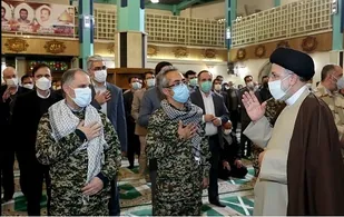 بسیجی در هر سازمان و اداره&zwnj;ای باید پرچم برافراشته ارزش&zwnj;های انقلابی باشد
