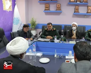 دیدار فرمانده سپاه ثارالله با رئیس دانشگاه علوم پزشکی کرمان به مناسبت روز پزشک