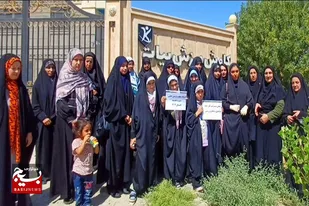 اردوی راهیان پیشرفت بازدید بسیجیان ملایر از کارخانه تولیدی وسایل ورزشی