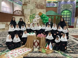 برگزاری جشن شکوفه های قرآن پایه اول ابتدایی
