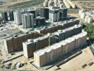 دستگاه&zwnj;های خدمات&zwnj;رسان جهادی پای کار ساخت مسکن ملی/خبر خوش؛ اتصال شهرک شهید سلیمانی اراک به شبکه برق شهری