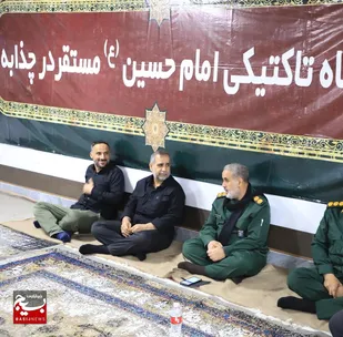 بازدید فرمانده لشکر عملیاتی ۷ ولیعصر و فرمانده ناحیه بسیج دشت آزادگان از قرارگاه تاکتیکی امام حسین(ع) در چذابه
