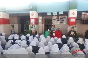 جامعه امروز تحت تاثیر فضای مجازی و شبهه افکنی بیگانگان قرار گرفته است