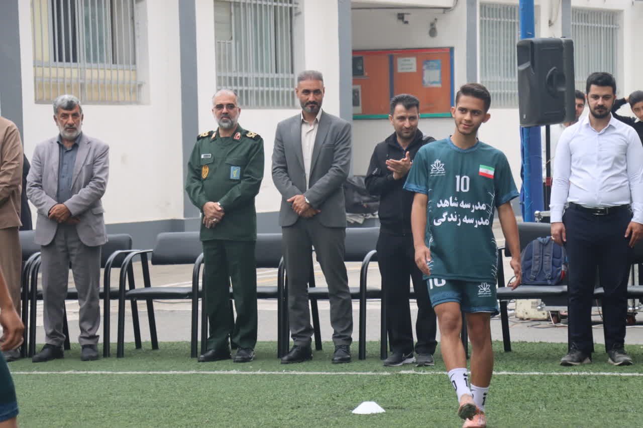 المپیاد ورزشی درون‌مدرسه‌ای گلستان با حضور فرمانده سپاه نینوا افتتاح شد