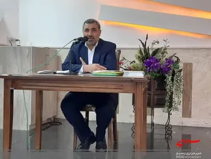جامعه نخبگانی بسیج می&zwnj;تواند به حل بسیاری از مشکلات کمک کند