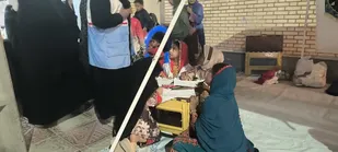 نقاشی دانش&zwnj;آموزان فنوج در گرامیداشت یاد شهدای مظلوم دانش&zwnj;آموز