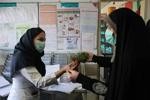 همزمان با روز پرستار از پرستاران بیمارستان شهدای هفتم تیر تجلیل شد