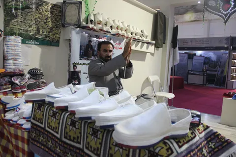سی امین نمایشگاه ملی صنایع دستی تهران