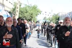 عزاداری کارکنان و بازنشستگان سپاه تویسرکان به مناسبت روز سوم شهادت امام حسین(ع)