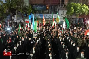 رژه شیردختران ملایری در پنجاه و هشتمین شب تجمع همبستگی