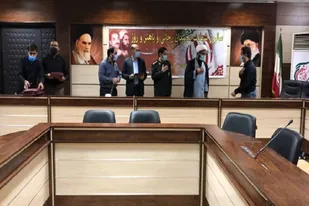 مراسم تجلیل از کارمندان نمونه بسیجی ادارات شهرستان جهرم