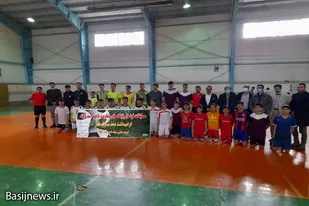 برگزری مسابقات فوتسال فجر حوزه شهید بروجردی آجین