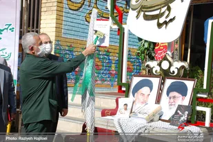 زنگ ایثار و مقاومت در مدارس همدان نواخته شد